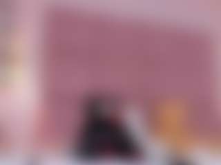Live cam show with Amy - Middle Aged on Gym Cam Girls