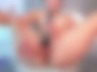 Live cam show with Anny-Cute - Butt Plug on Cam Slut