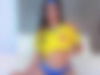 Live cam show with Anny-Cute - Butt Plug on Free Soda
