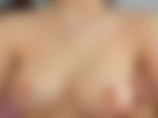 LynetteHeldreth's Live Sex Cam Show