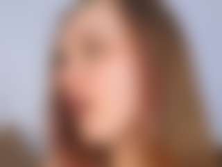 Live cam show with LynetteHeldreth - Tittyfuck on StripNow
