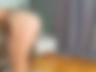 LynetteHeldreth's Live Sex Cam Show