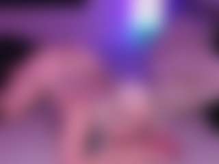 Live cam show with margotrobbie7 - Fingering on Fling VIP Chat