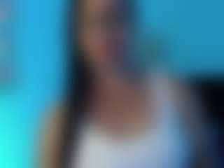 Live cam show with Milly-Sanchez - Flashing on CSO-WL