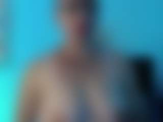 Live cam show with Milly-Sanchez - Latina Mature on Cam Slut | colombia