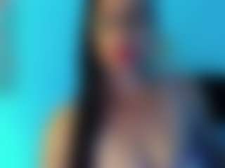 Live cam show with Milly-Sanchez - Flashing on Hubzter Live