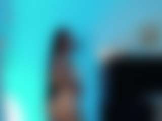 Live cam show with Milly-Sanchez - Shaved Pussy Mature on Fit Hotties
