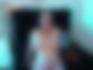 Live cam show with Milly-Sanchez - Public on Soda Cam