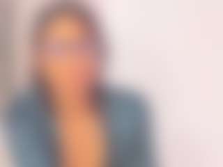 sugarburn MILF webcam performer live streaming