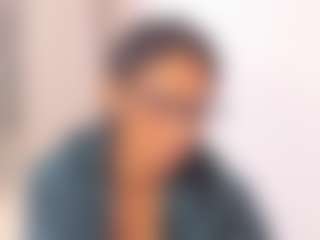 sugarburn MILF webcam performer live streaming