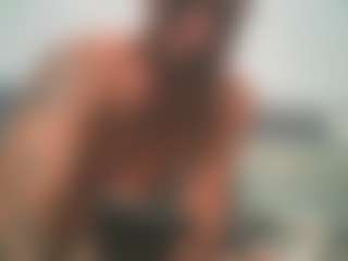 Cloudzz386's Live Sex Cam Show