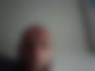 Cloudzz386's Live Sex Cam Show