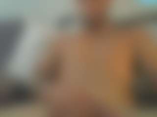 Live cam show with Cloudzz386 - Caucasian on StripNow