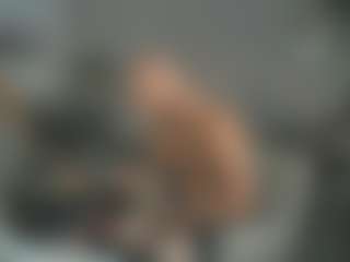 Cloudzz386's Live Sex Cam Show