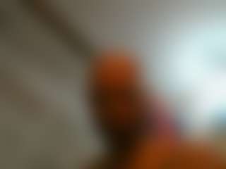 Cloudzz386's Live Sex Cam Show