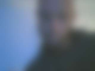 Live cam show with Cloudzz386 - English on liverealitysex.com