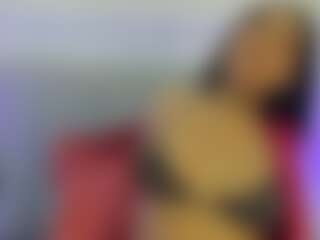 Live cam show with Vickyruiz1 - Phatass on instabang