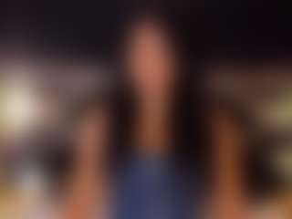 Live cam show with Vickyruiz1 - Girlnextdoor on Camsoda