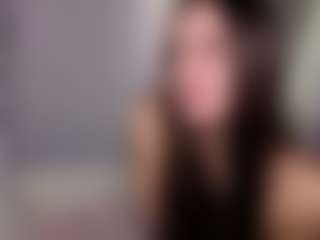 aliceqq's Live Sex Cam Show