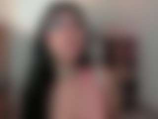 Live cam show with Vivian - Hairy Armpits on Camsoda