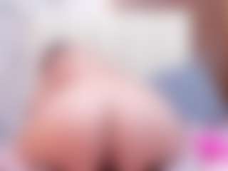 Live cam show with MADYROWAN - Colombia on Gym Cam Girls