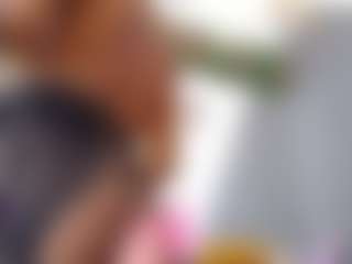 Live cam show with Agata-Grubisic - Normal on xfollow cams