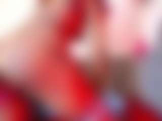Live cam show with Agata-Grubisic - Petite on TeamSkeetLive