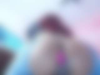Live cam show with Agata-Grubisic - Ebony Petite on Camiplay Live