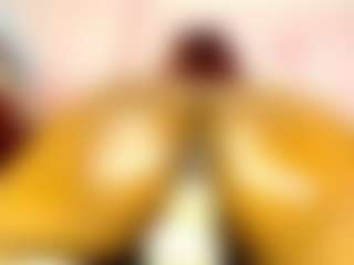 Live cam show with Agata-Grubisic - Cumslut on PervPlay.com