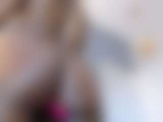 Live cam show with Agata-Grubisic - Natural on Camsoda Late Night