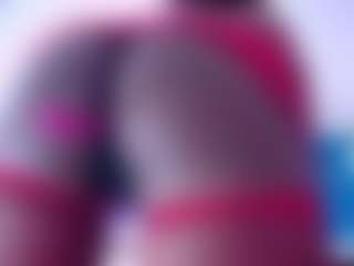Live cam show with Agata-Grubisic - Thin on Mixed Magazine Live