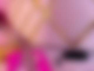 Live cam show with Agata-Grubisic - Ebony Petite on 1on1-livenow