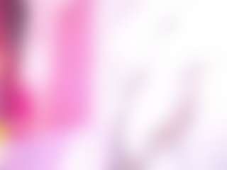 Live cam show with Agata-Grubisic - Thin on StripNow