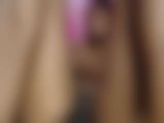 Live cam show with Agata-Grubisic - Ebony on https://playwithruby.com | colombia