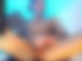 Live cam show with Sebastian-smith-horny - Tattoos on Cam Slut