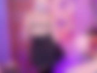 Live cam show with Lauren_evans96 - Thin on Camming Site