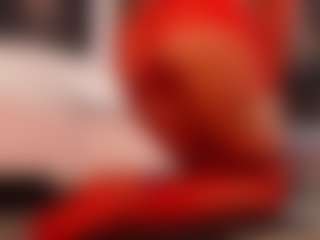 Live cam show with Sabrinaa-Fox - Red Hair Amateur on Milfs Live