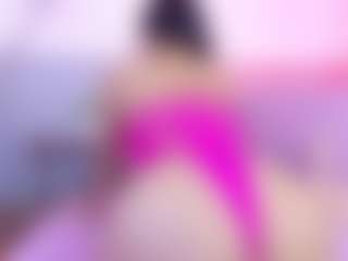 Live cam show with cutepetitee - Middle Aged on Camsoda