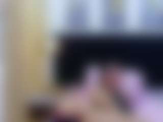 cutepetitee's Live Sex Cam Show