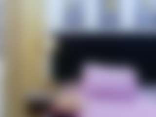 Live cam show with cutepetitee - Public on TeamSkeetLive