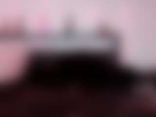 Queen Lola XXX's Live Sex Cam Show