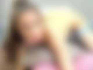 Sarah-Quinn's Live Sex Cam Show