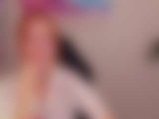 Live cam show with Casey - Public Curvy on Dare Cams