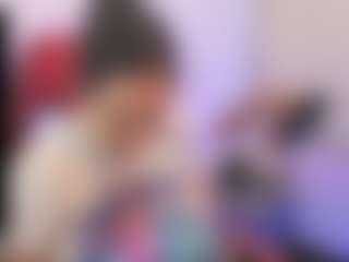 Live cam show with valeryadams01 - Green Eyes on AdultVida.com