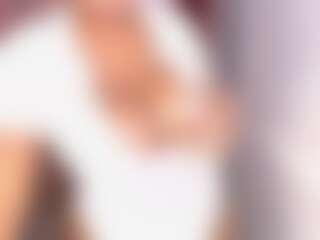ysselaBod's Live Sex Cam Show