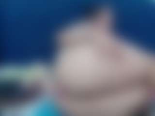 catalella-latina's Live Sex Cam Show