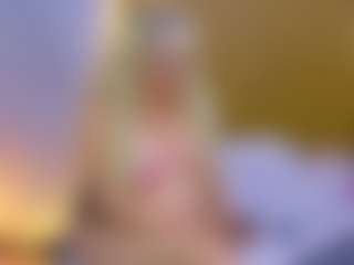 Live cam show with cicciolina-big - Smoke on Dare Cams