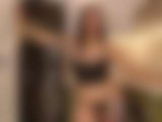 Live cam show with Gaby Manson - Teen (18+) on friskycurves.com