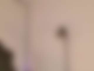 Live cam show with Gaby Manson - Tight on Camsoda