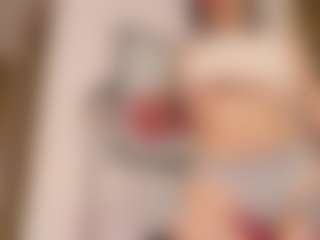 Live cam show with Gaby Manson - Tight on Dolls Live
